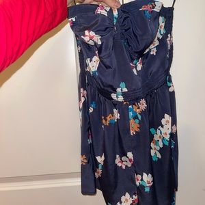 Satin strapless romper w/ floral print